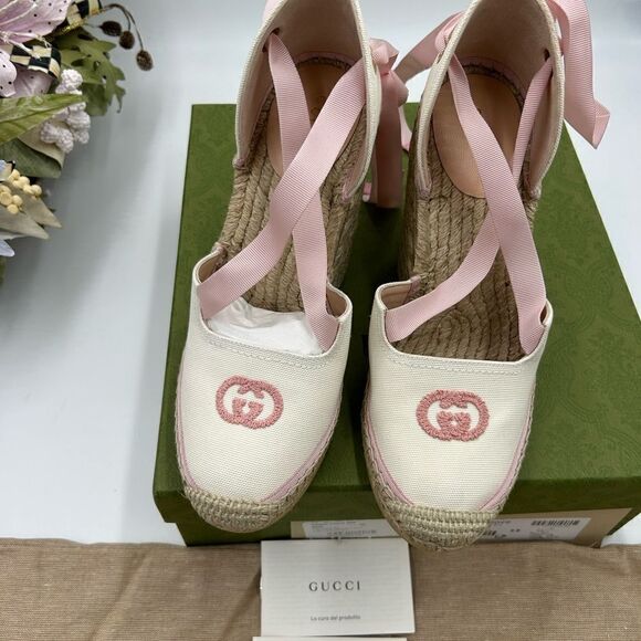 Women’s Gucci GG espadrilles with ribbon tie size 39 made in Spain - Picture 9 of 11